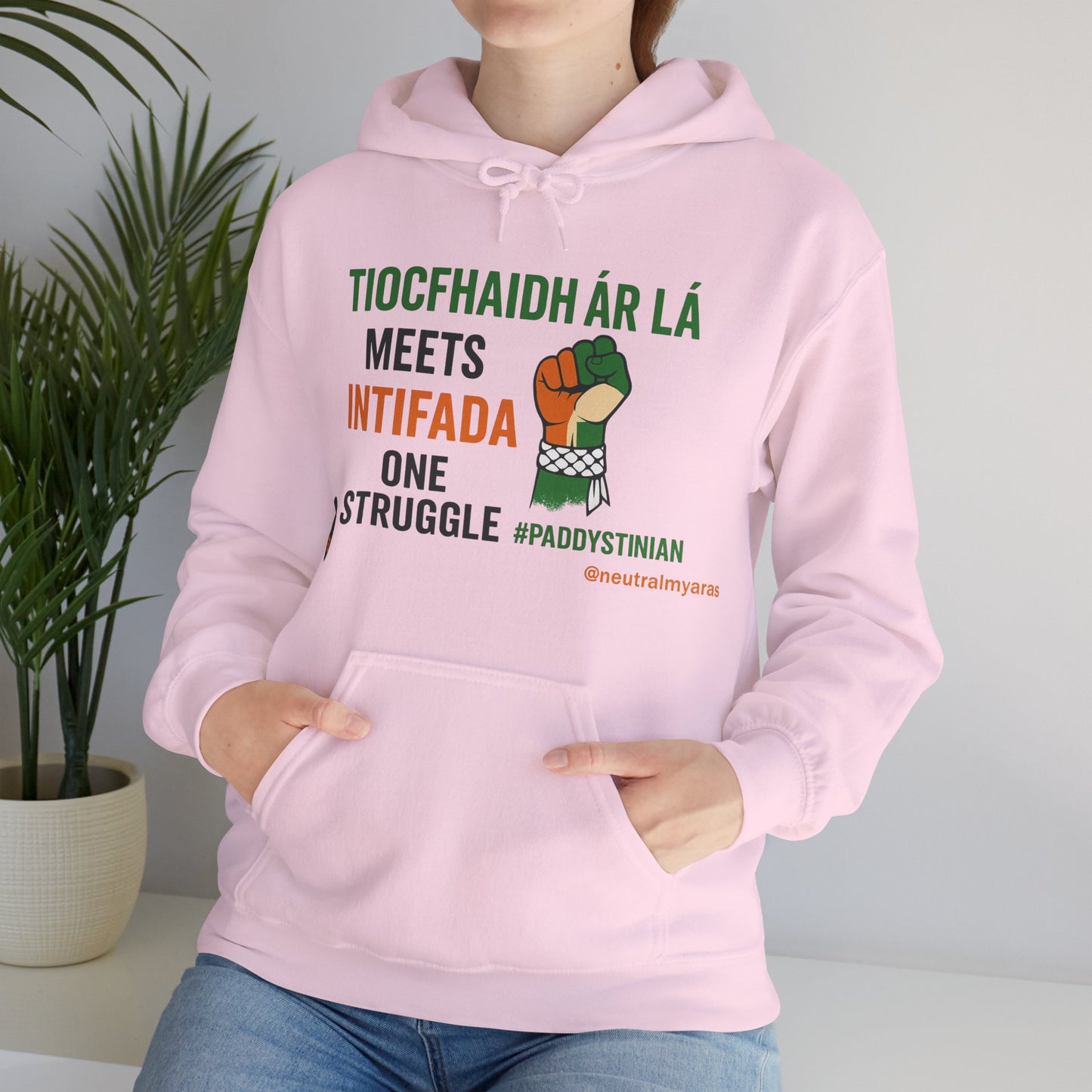 👕 “Tiocfaidh ár lá” Meets “Intifada” – One Struggle - Paddystinian Hoodie