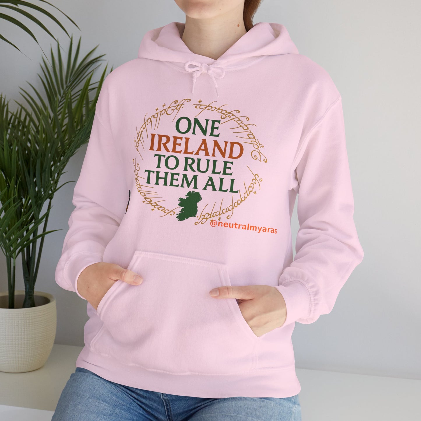 Hoodie "ONE IRELAND TO RULE THEM ALL" – Wear the Legend, Live the Dream